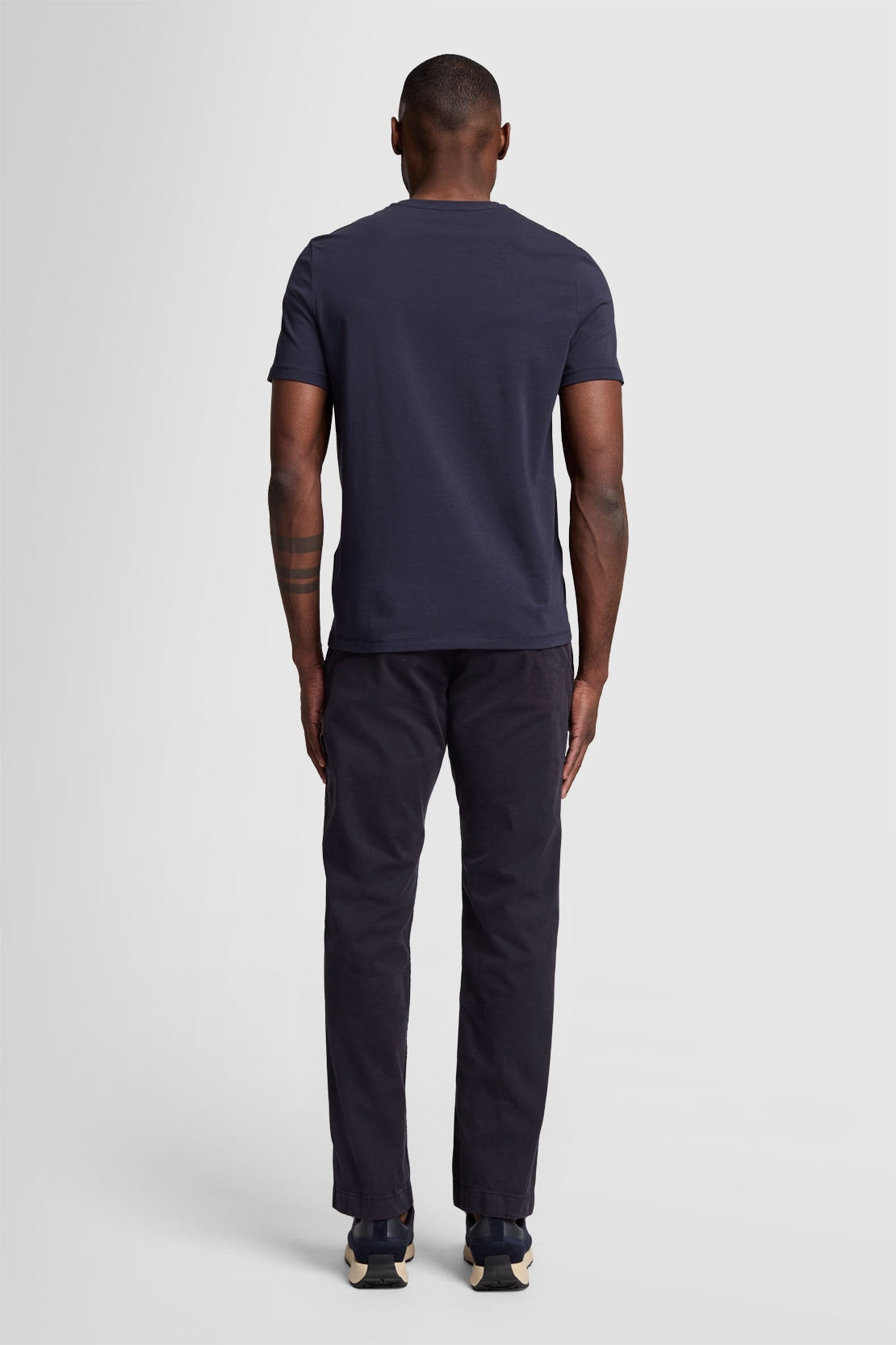 T-Shirt Luxe Performance Navy_03