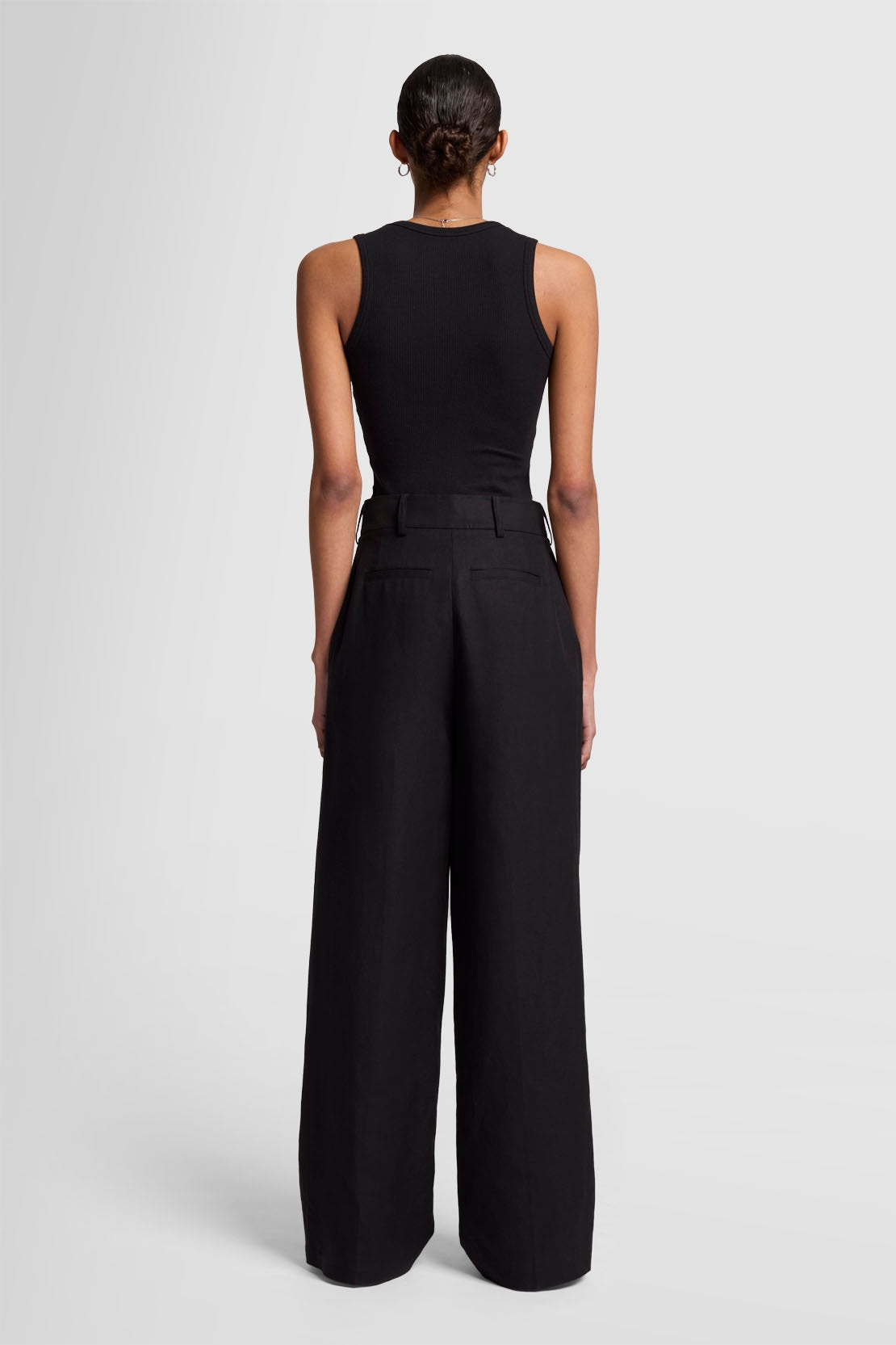 Pleated Trouser Linen Black_04