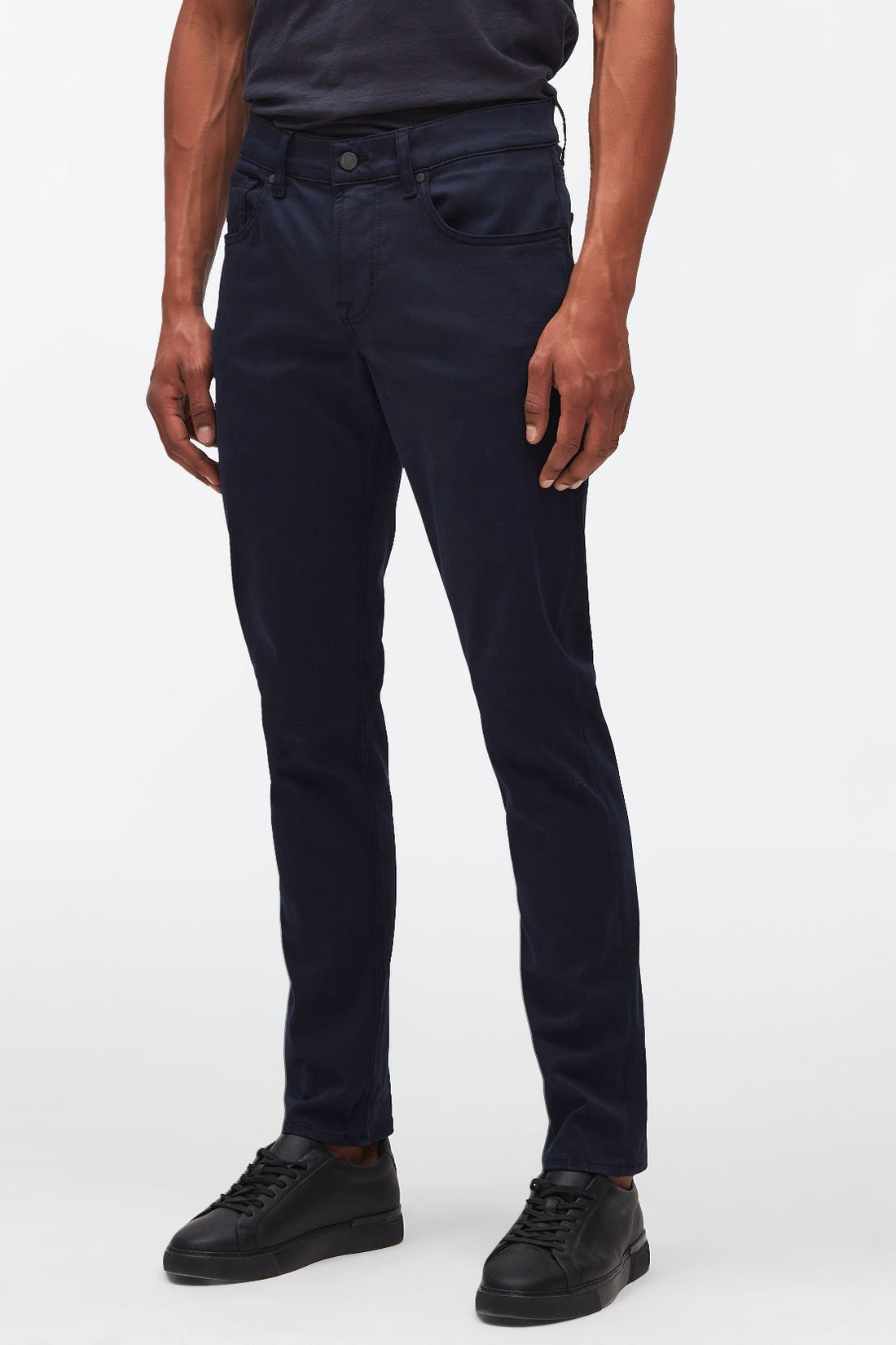 Slimmy Tapered Luxe Performance Plus Color Navy_01