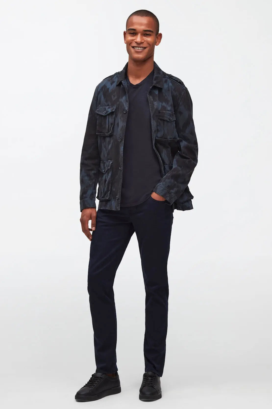 Slimmy Tapered Luxe Performance Plus Color Navy_11