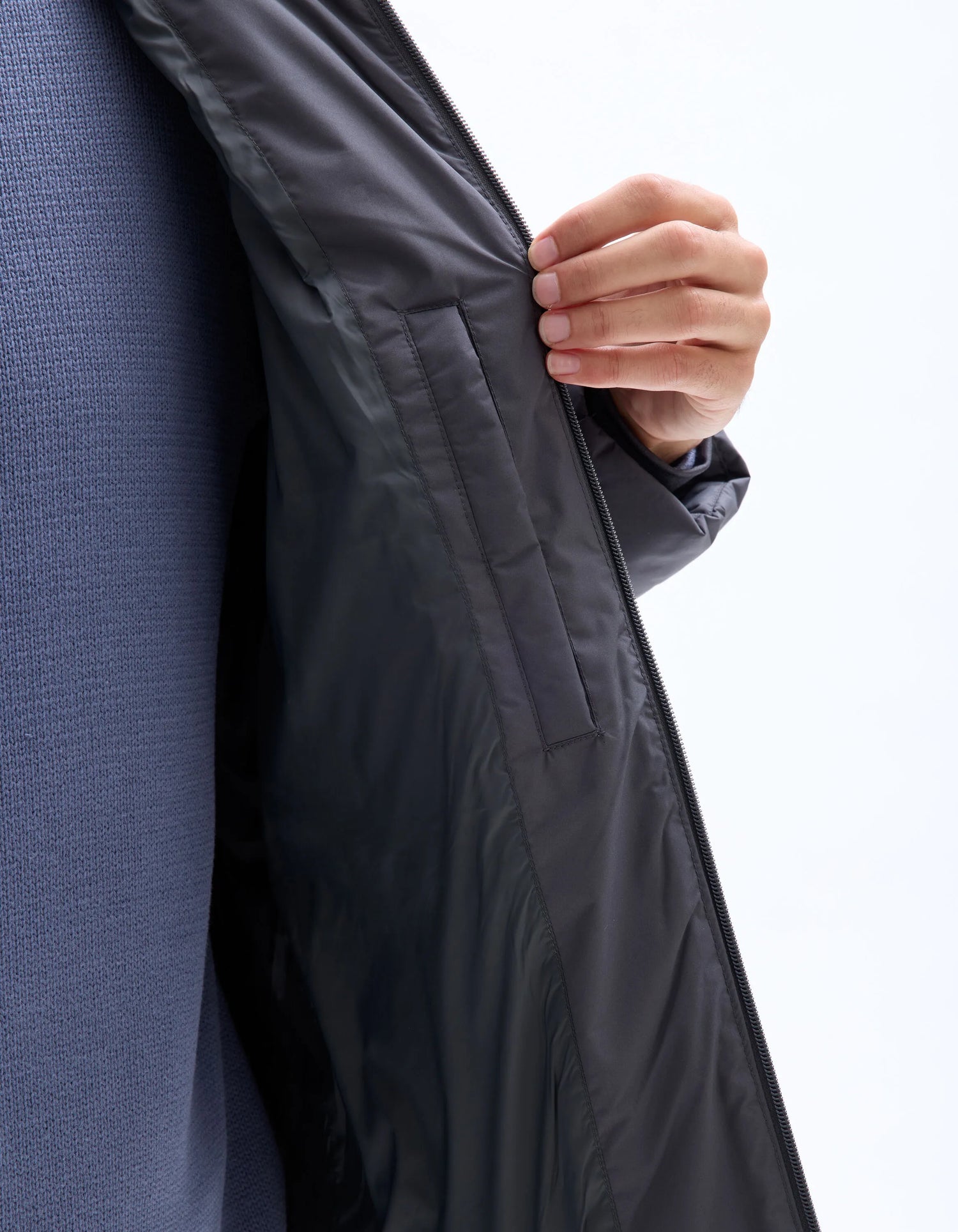 Celio_Anthracite_Seamless 90% Down 10% Feather Down Jacket_JUAIR_ANTHRACITE_05