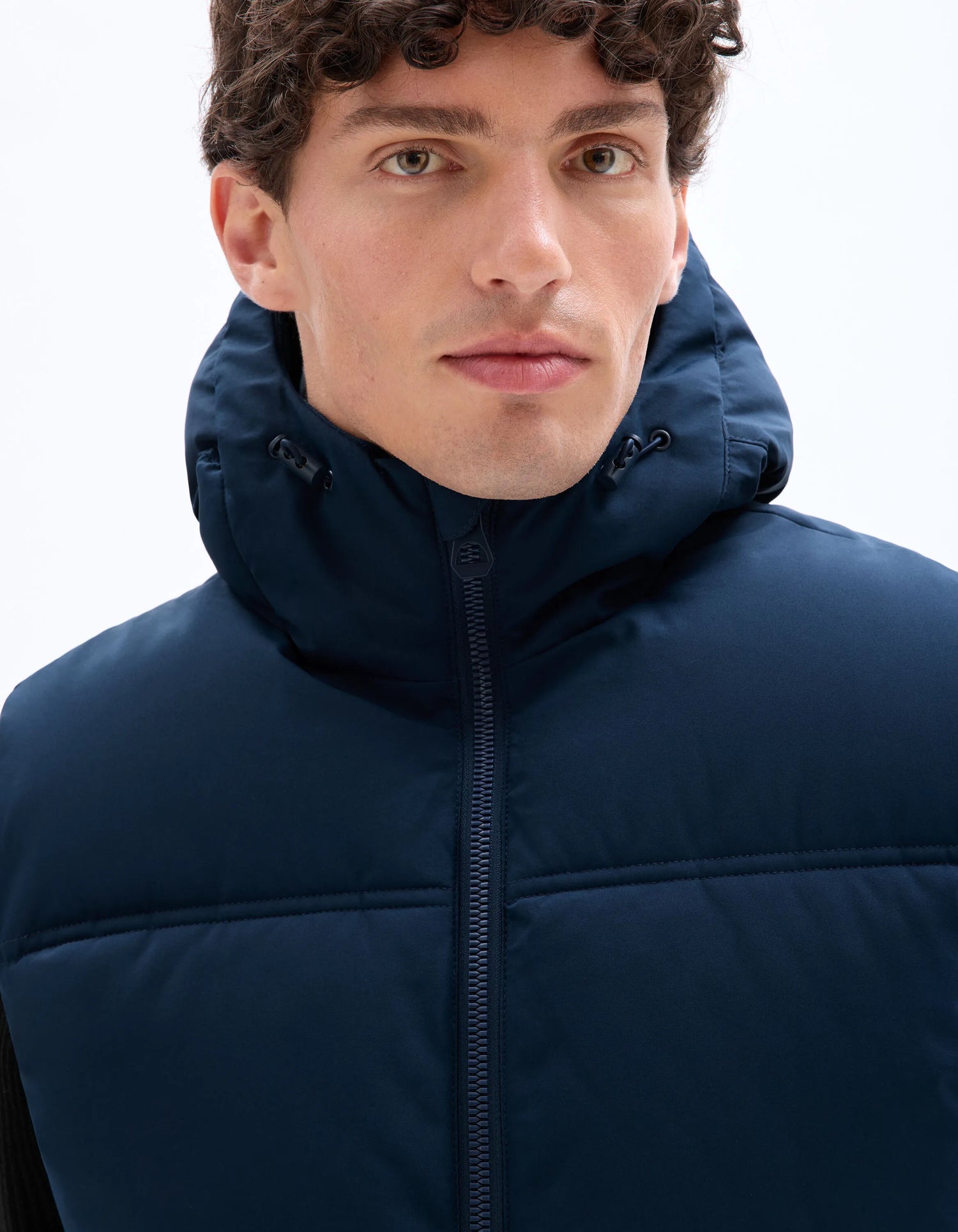 Celio_Navy_Warm Sleeveless Down Jacket with Hood_JUBIANCO_NAVY_04