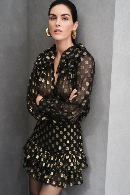 Luisa Spagnoli_Black-Gold_Latitudine - Silk Shirt With Lurex Details Ð Fashion Show_LATITUDINE_3947_06
