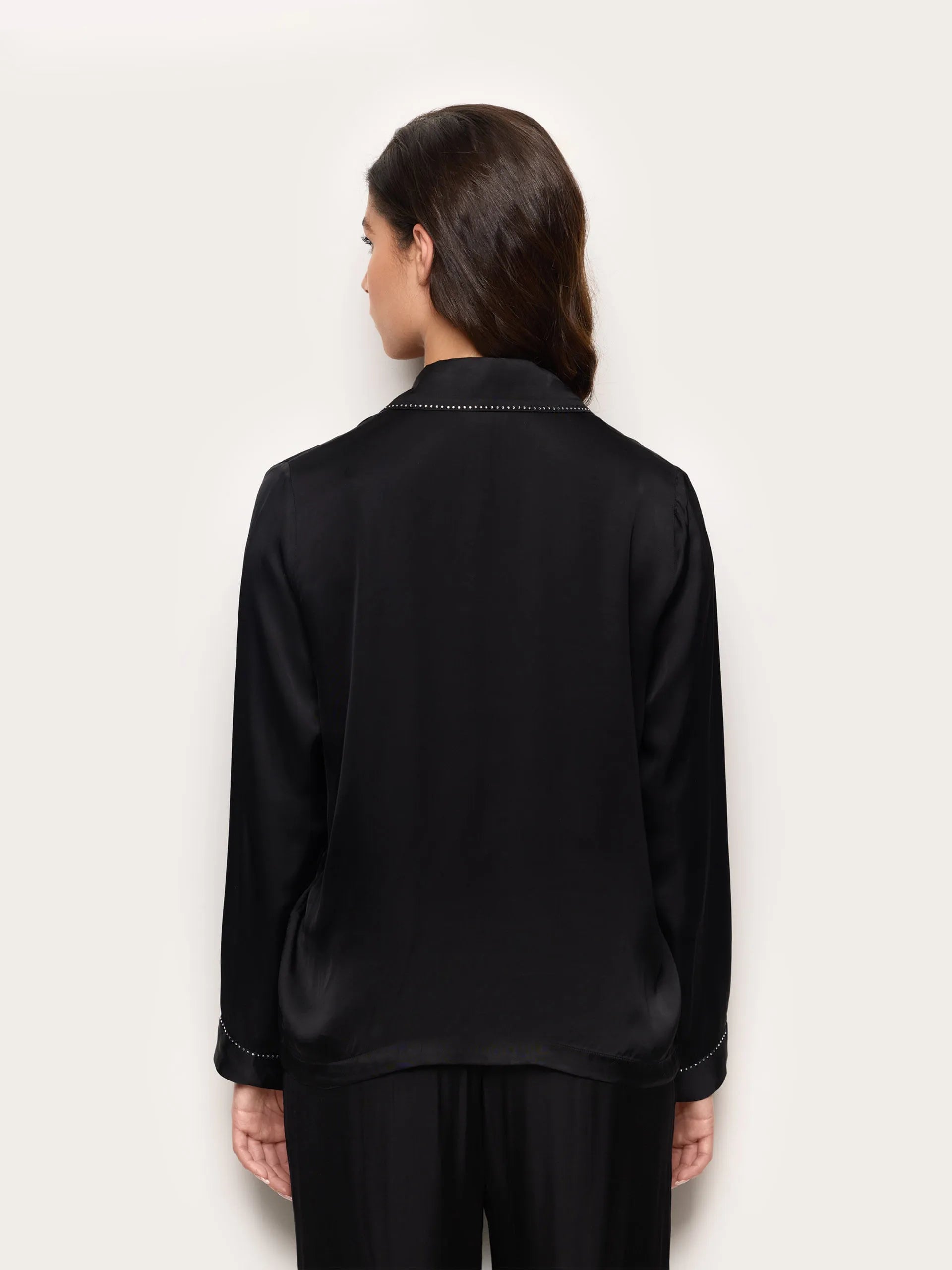 Yamamay_Black_Viscose Satin Shirt with Rhinestone Details Bright Satin_LCDD184001_072_03