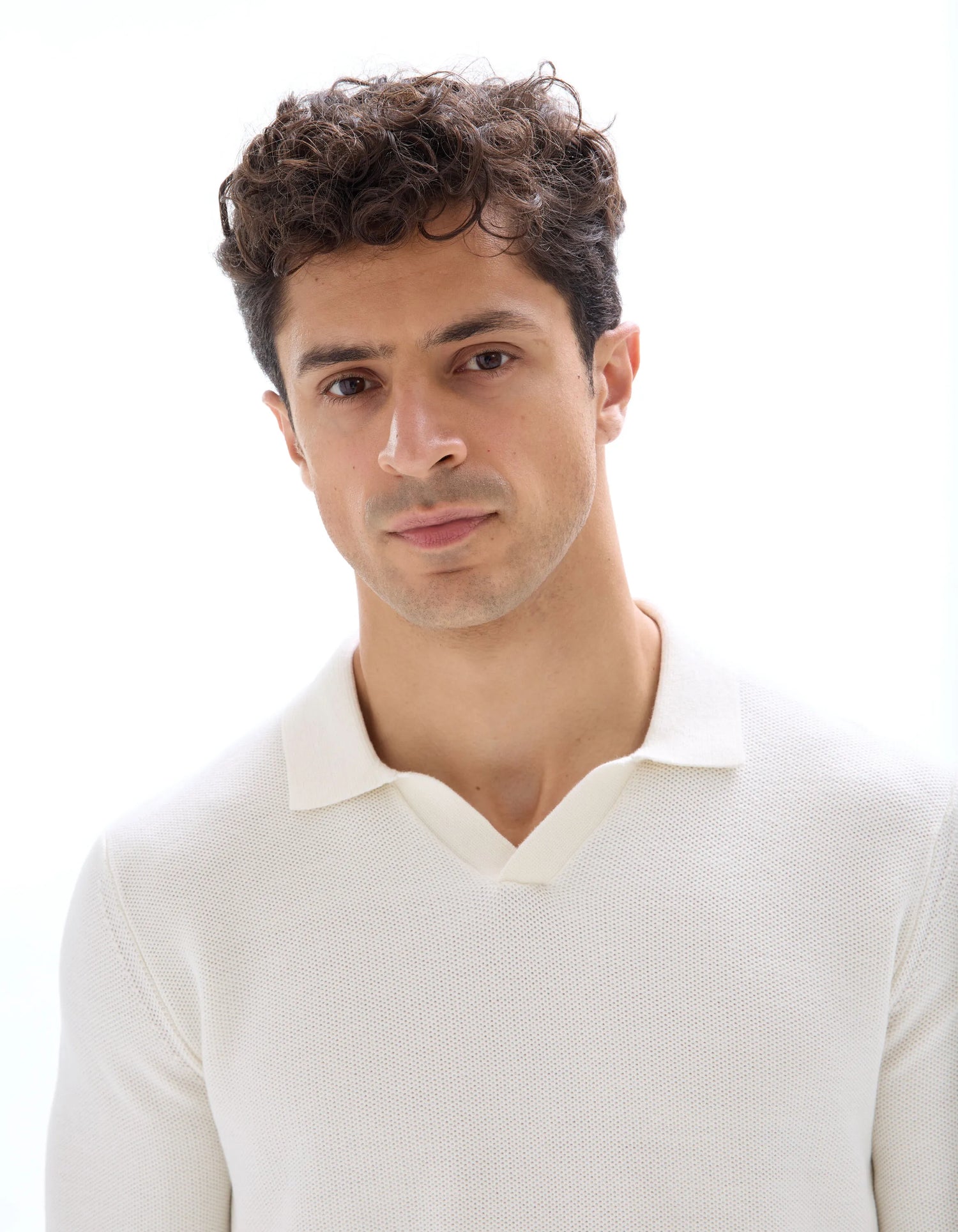 Celio_Ecru_100% Cotton Shark Neck Sweater_LEBIREQUIN_ECRU_04