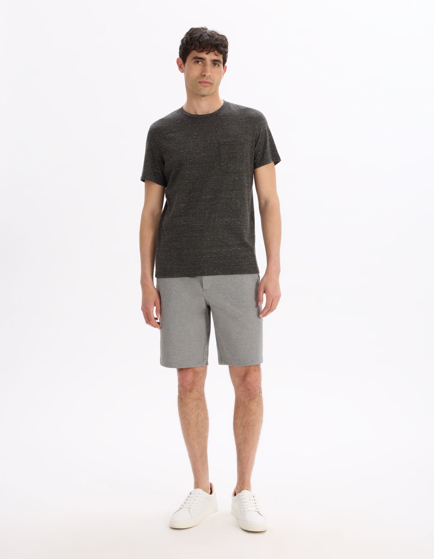 Celio_Anthracite Straight Round Neck T-Shirt_LEJEKTI_CARBONE_01