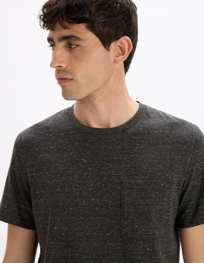 Celio_Anthracite Straight Round Neck T-Shirt_LEJEKTI_CARBONE_04
