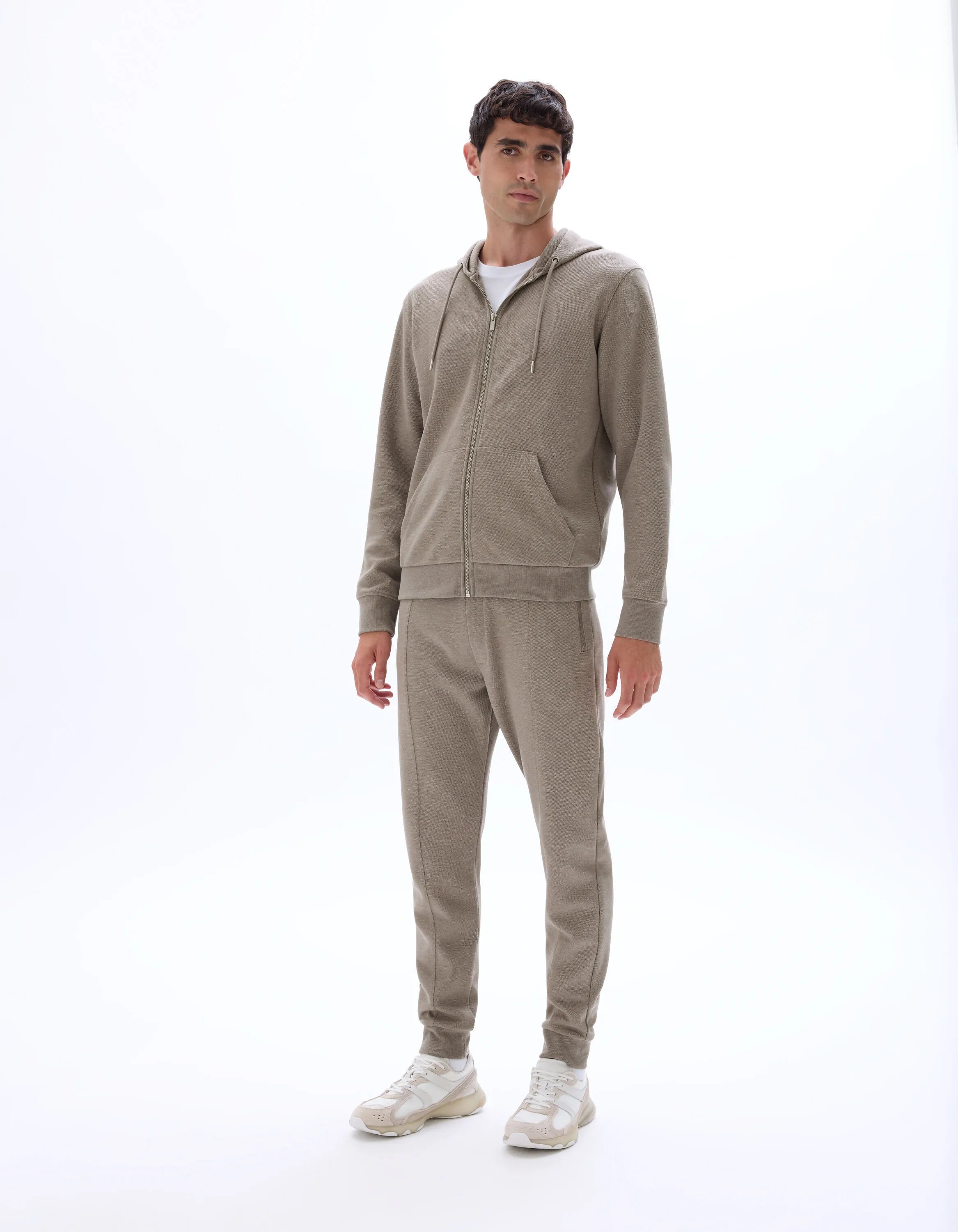 Celio_Heather Taupe_Regular-Fit Zip-Up Pique Hoodie_LEPIQUET_HEATHER TAUPE_02
