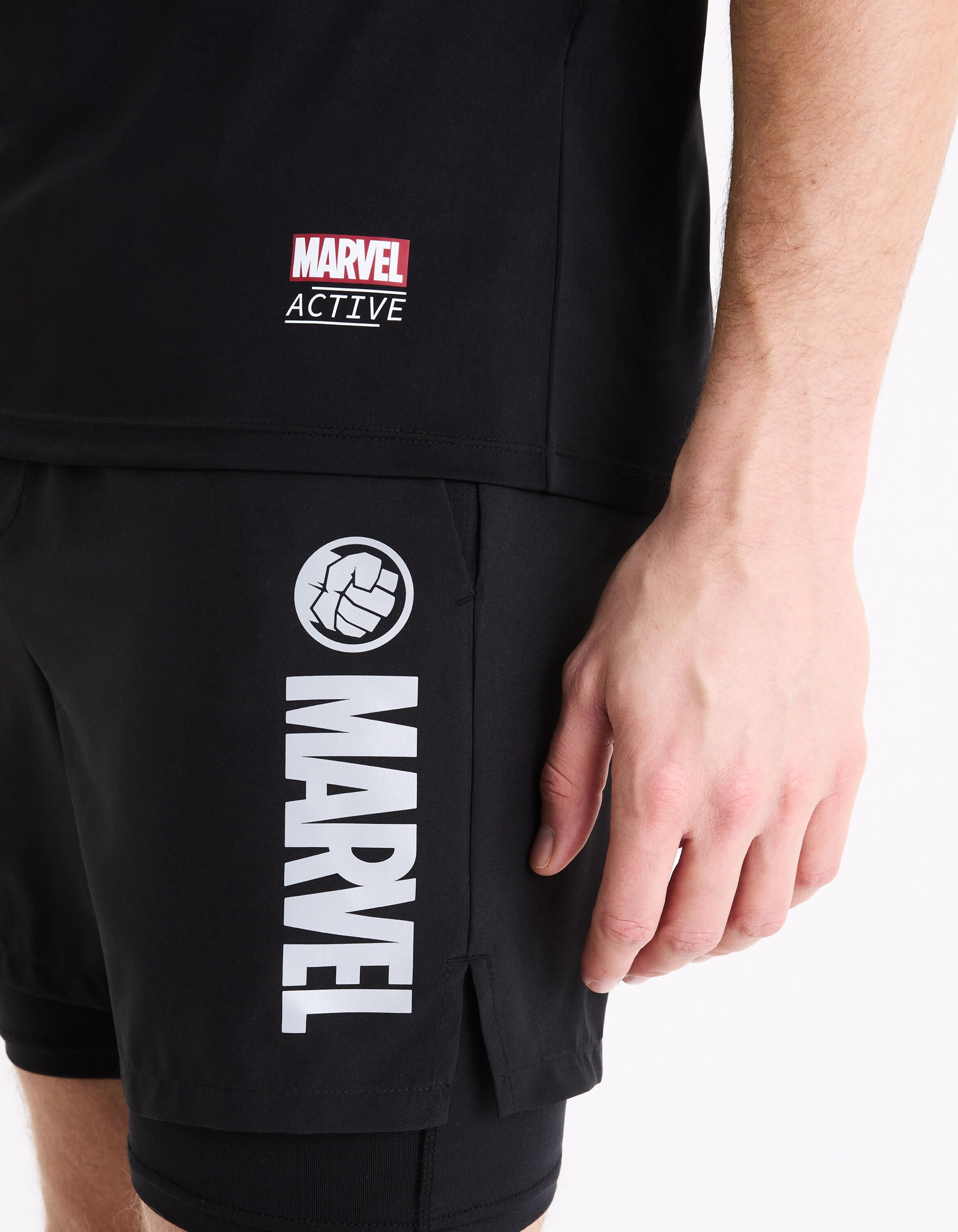 Marvel Active - Captain America Shorts_LGOMARVSH_BLACK_05