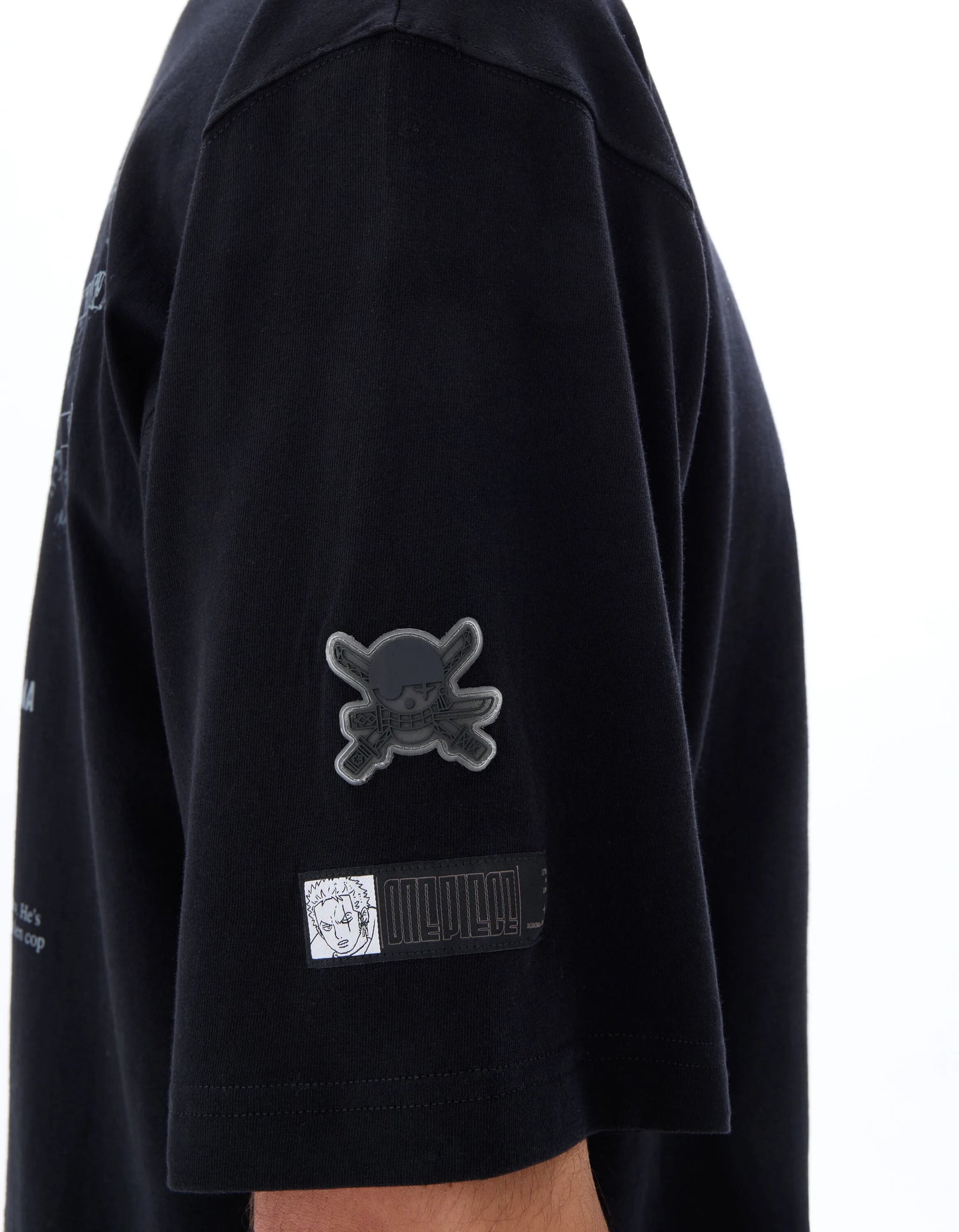 Celio_Black_One Piece Oversized T-Shirt_LLEONE_BLACK_04