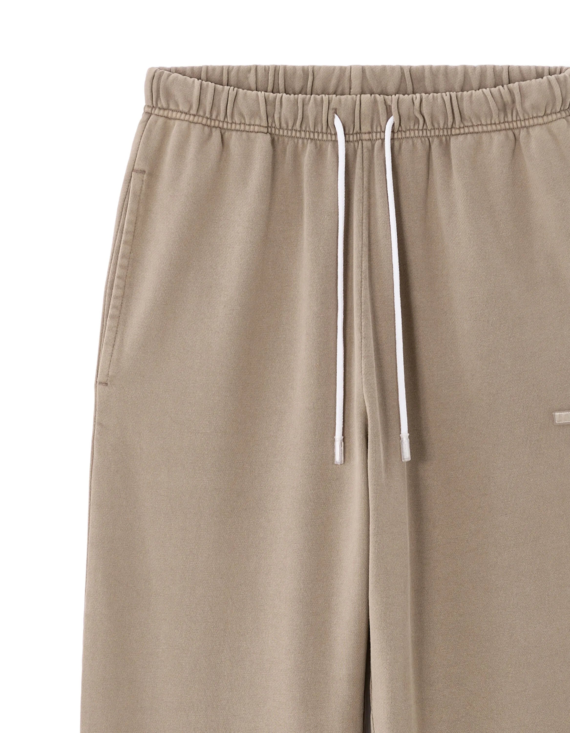 Celio_Brown_Pantone_LMOPANJG_BROWN_04