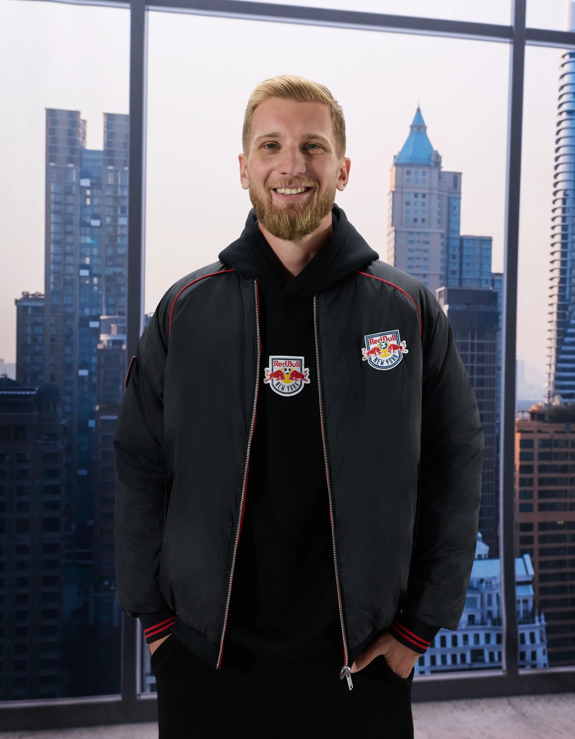 Celio_Noir_MLS New York Red Bulls Reversible Bomber Jacket_LMUMLS_NOIR_02