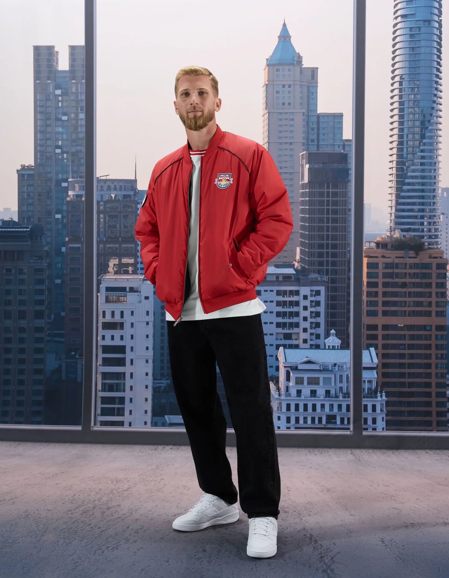 Celio_Noir_MLS New York Red Bulls Reversible Bomber Jacket_LMUMLS_NOIR_05