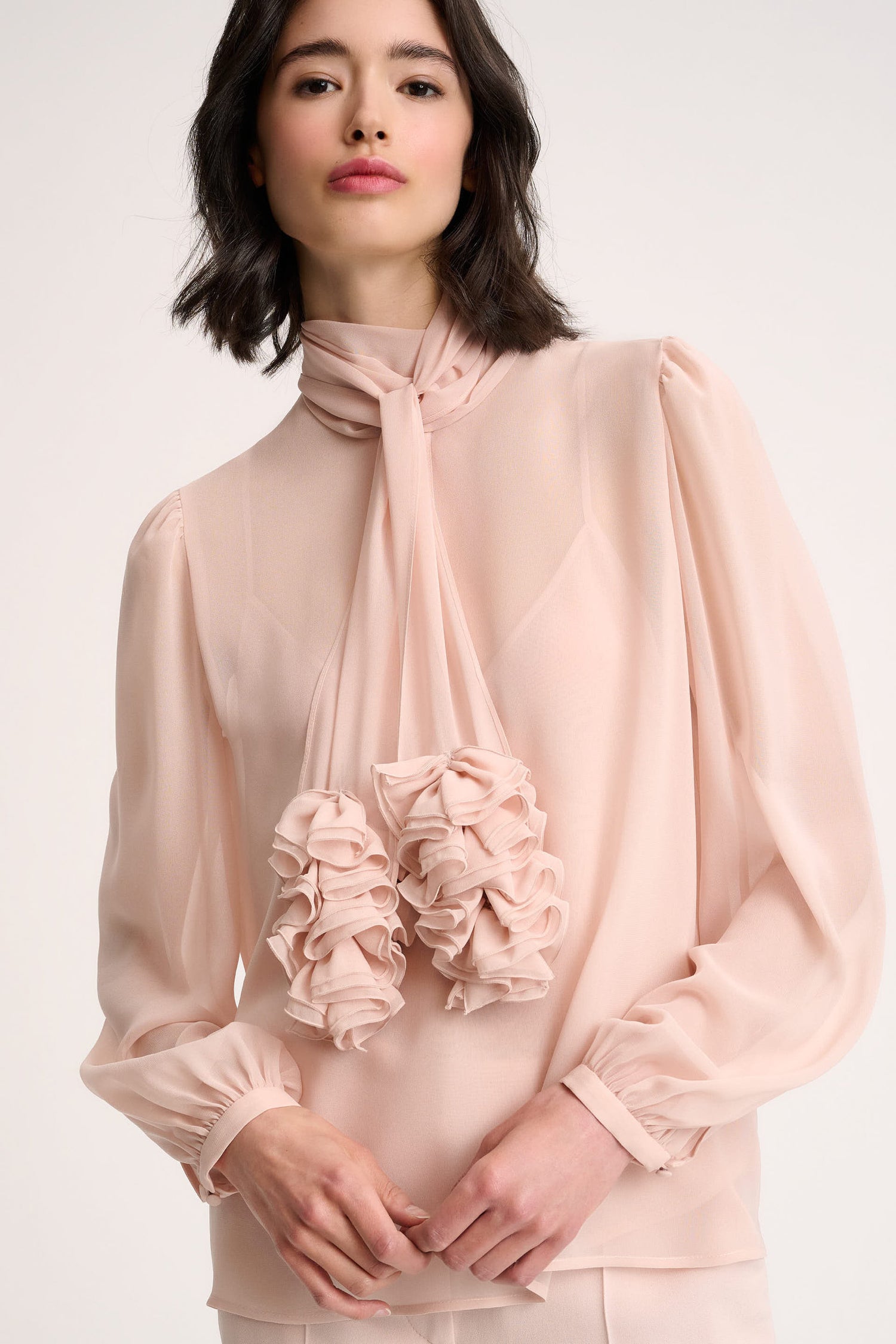 Lola Ruffled Blouse_01