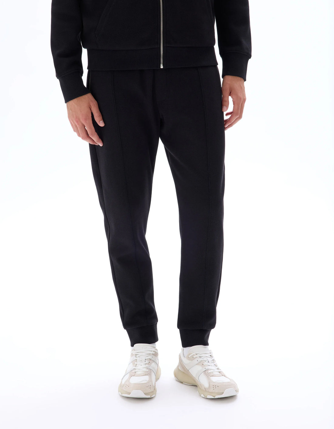 Celio_Black_Regular PiquŽ Knit Jogging Pants_LOPIQUET_BLACK_02