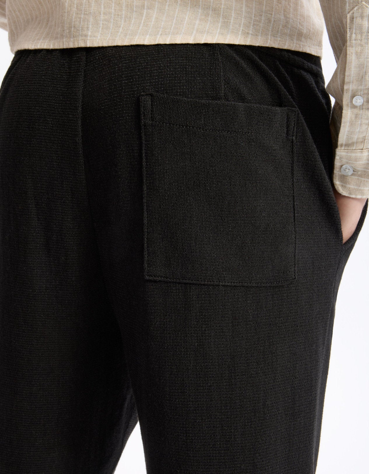 Celio_Black Loose Pants Cotton Blend_LOPLEIN_BLACK_05