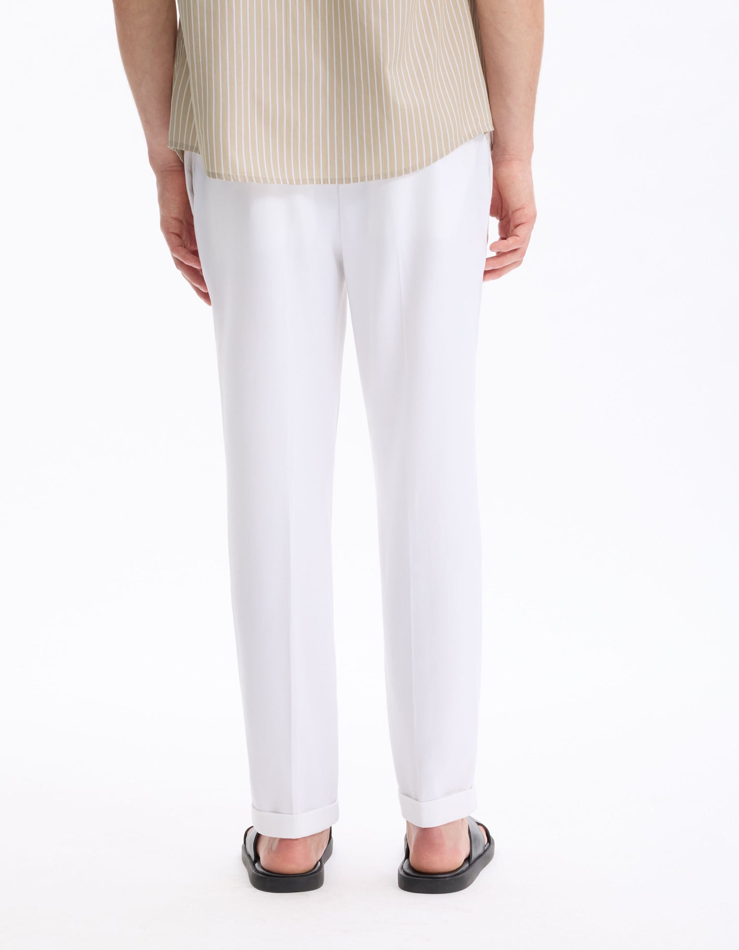Celio_White Straight Stretch Trousers_LORA_OPTICAL WHITE_03