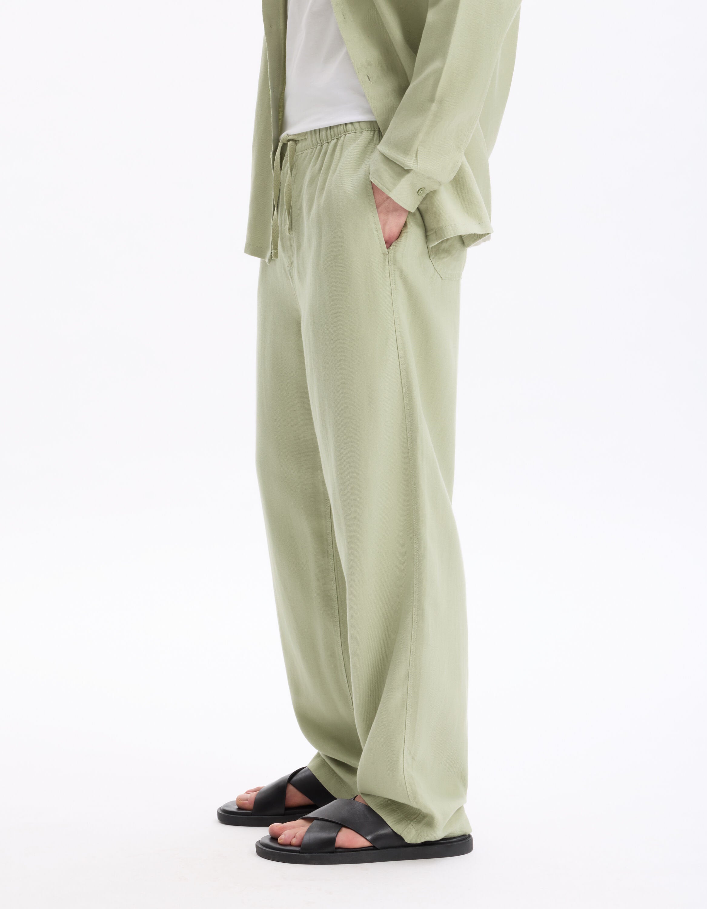 Celio_Green Loose Trousers 100% Cotton Tencel_LOSOFT_SAUGE_04