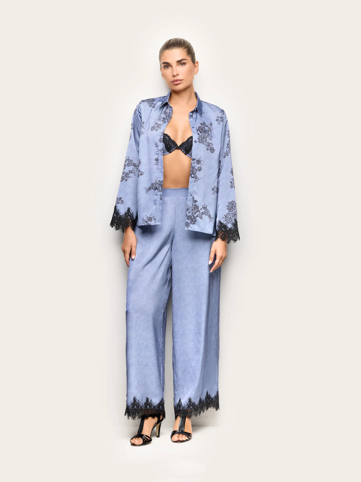 Yamamay PRINTED Women Trousers - Denim Satin SKU: LPBD193008_128 Image 01