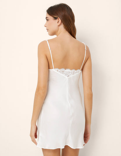 Yamamay_Jasmine Short Satin and Lace Slip Dress_LSOD181012_096_03