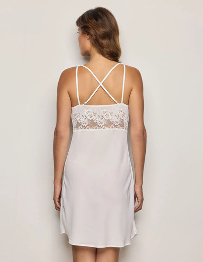 Yamamay_Silk_Lace and Cr�pe Slip with Reinforced Cups Ð Blanche_LSOD183009_096_05