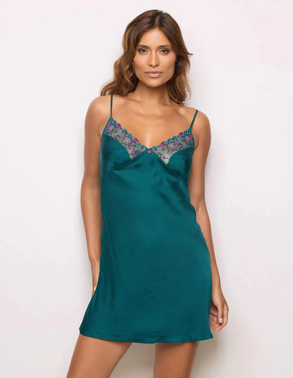 Yamamay_Dark Green_Viscose Slip Dress with Tulle and Embroidery Details Ð Berry_LSOD183010_121_01