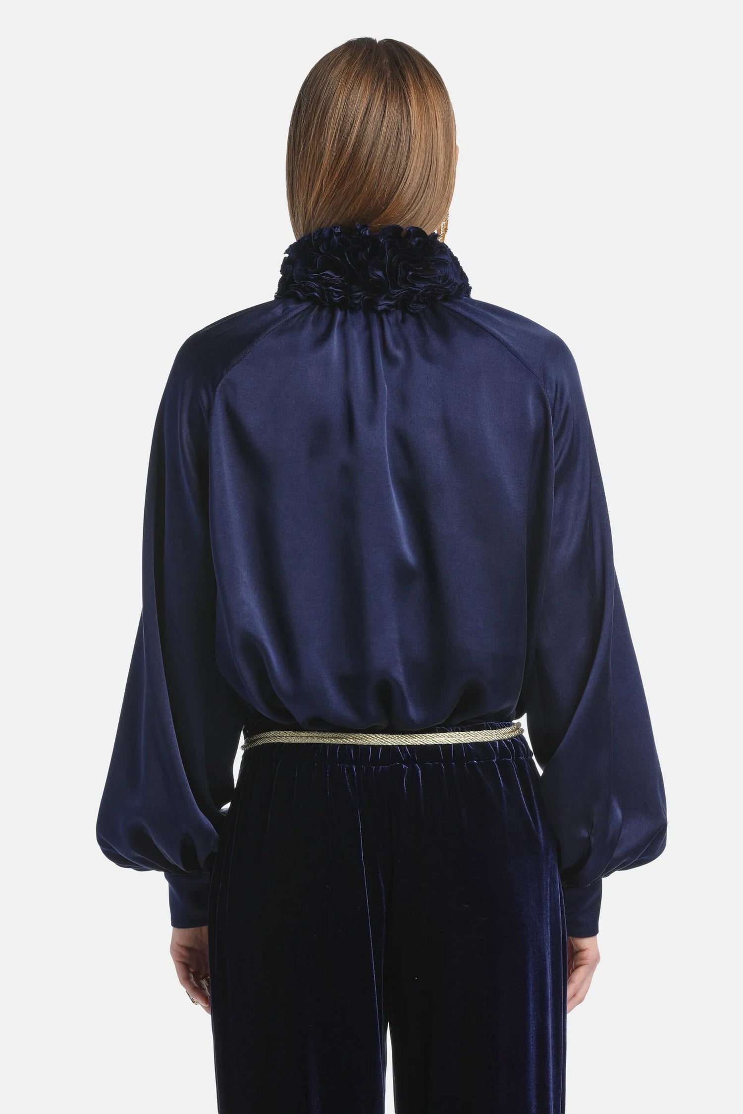 Luisa Spagnoli_Blue_Luanas - Silk Blouse With Floral AppliquŽ_LUANAS_1237_02