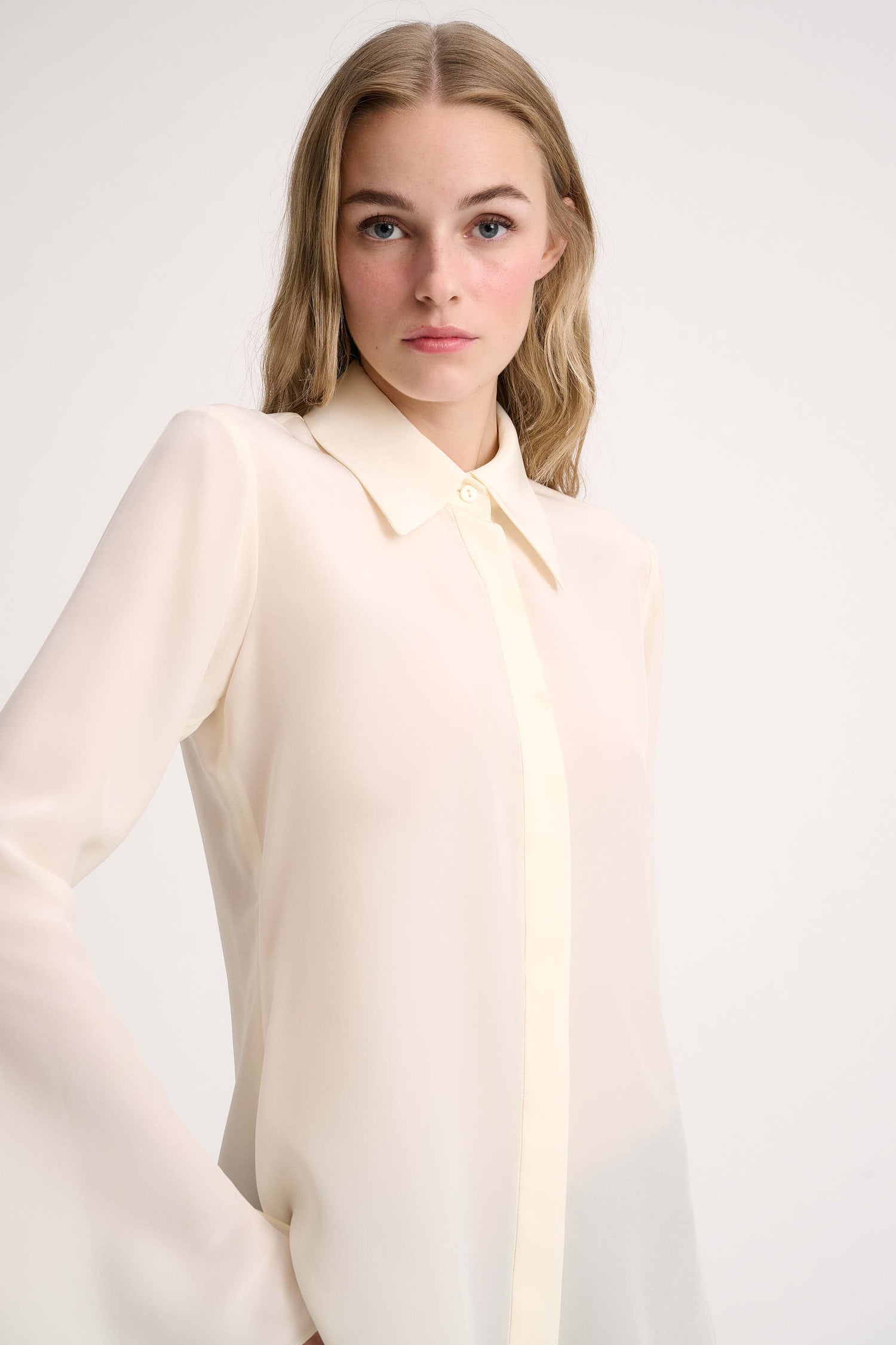 Lucania Elegant Shirt_LUCANIA_0202_03