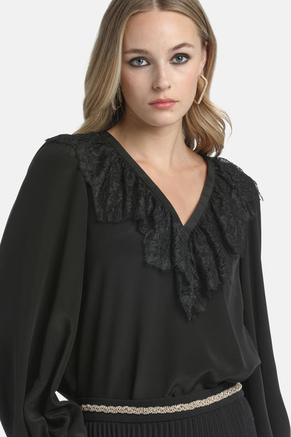 Luisa Spagnoli_Lumino - Elegant Blouse_LUMINO_0101_03