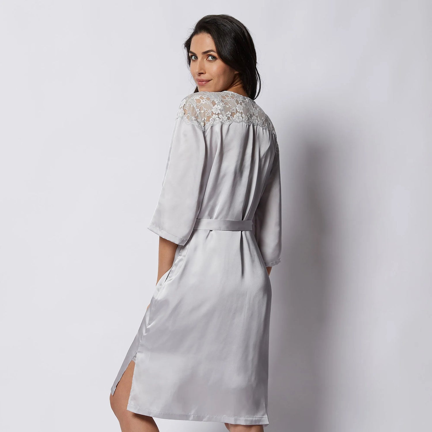 Yamamay_Pearl Grey_Nightgown Ð Primula_LVED99X009_131_02