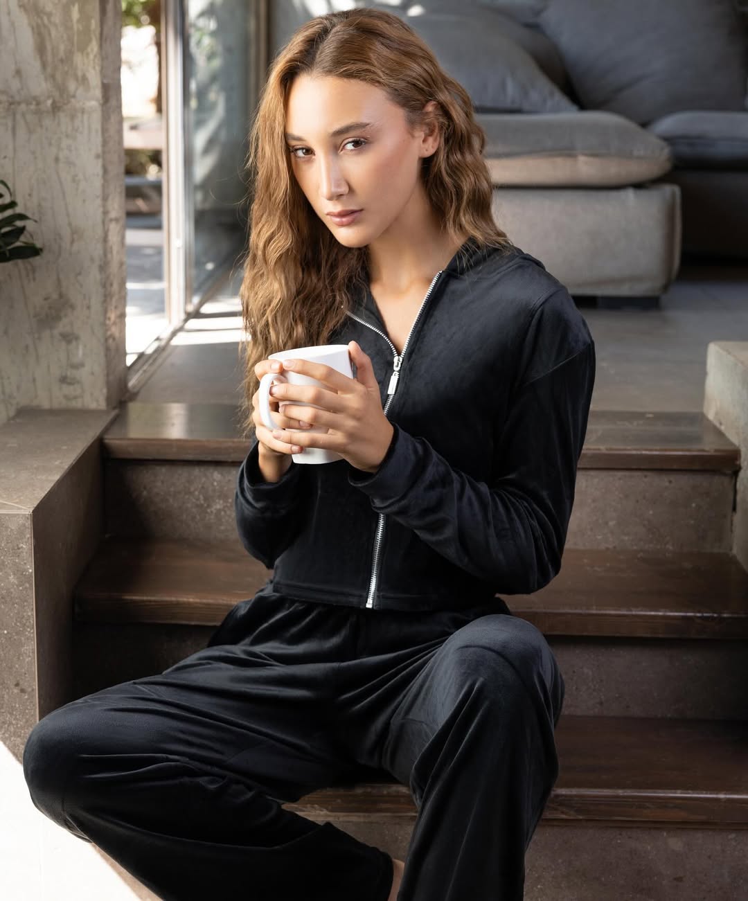 Marie France_Black_Comforty Jacket_LWCOMFORTYJACKET_Black_05