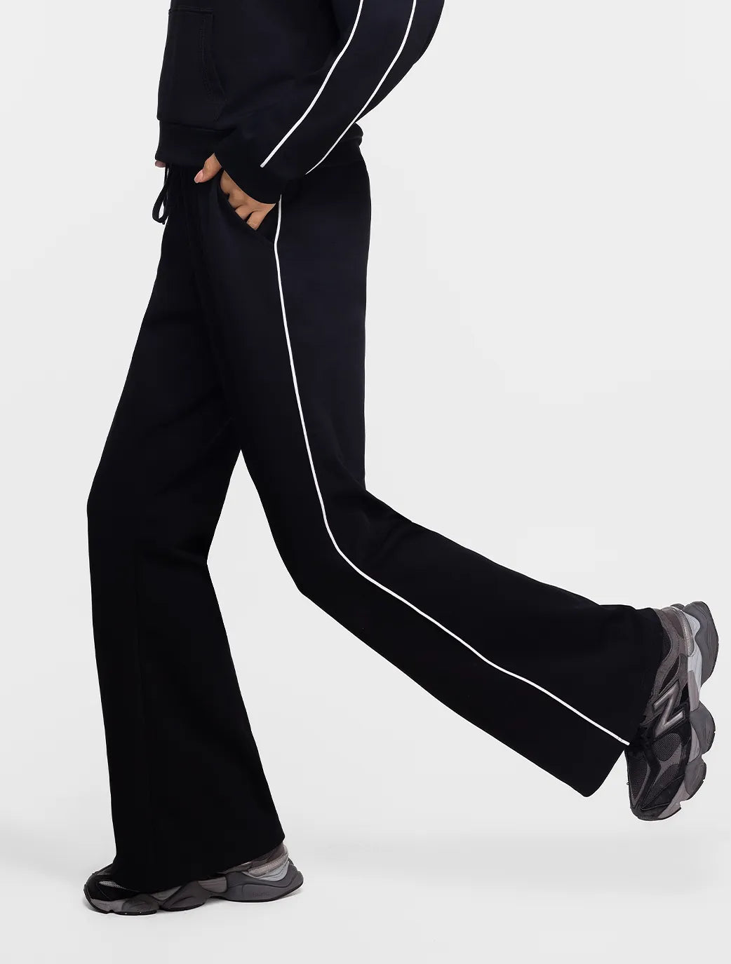 Marie France_Black_Embrace Pant_LWEMBRACEPANT_Black_01