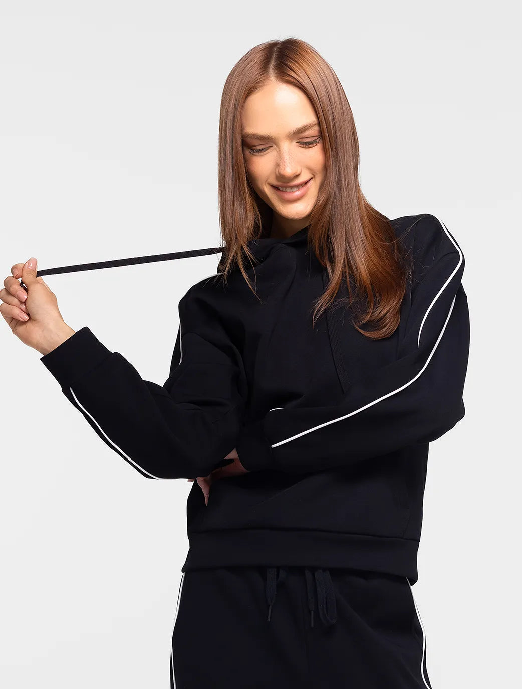 Marie France_Black_Embrace Top_LWEMBRACETOP_Black_02