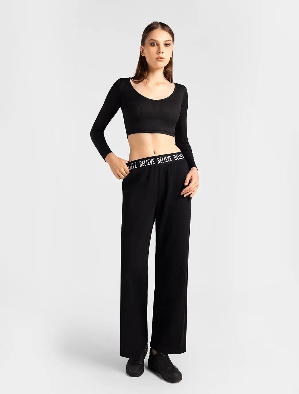 Marie France_Black_Flowy Pant_LWFLOWYPANT_Black_02