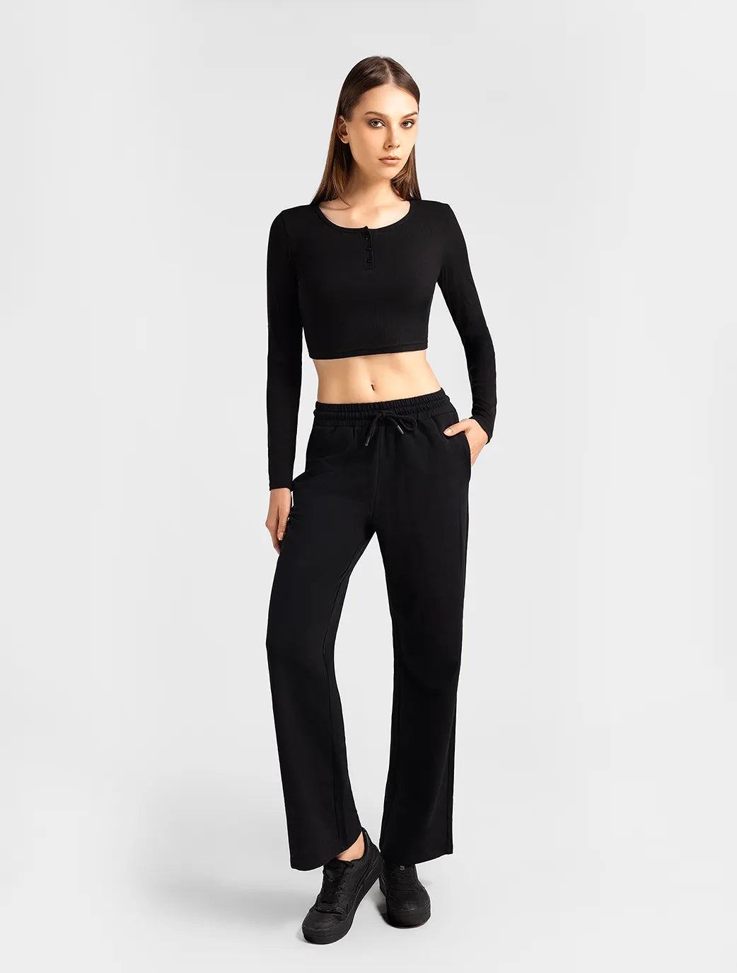 Marie France_Black_Relaxed Top_LWRELAXEDTOP_Black_02