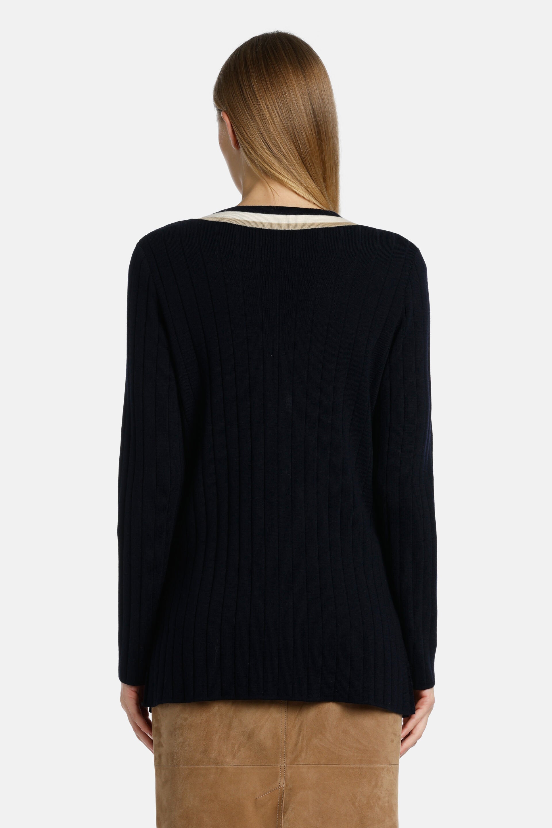 Luisa Spagnoli_Magistro Ribbed Cardigan_MAGISTRO_1206 1141 0202_02