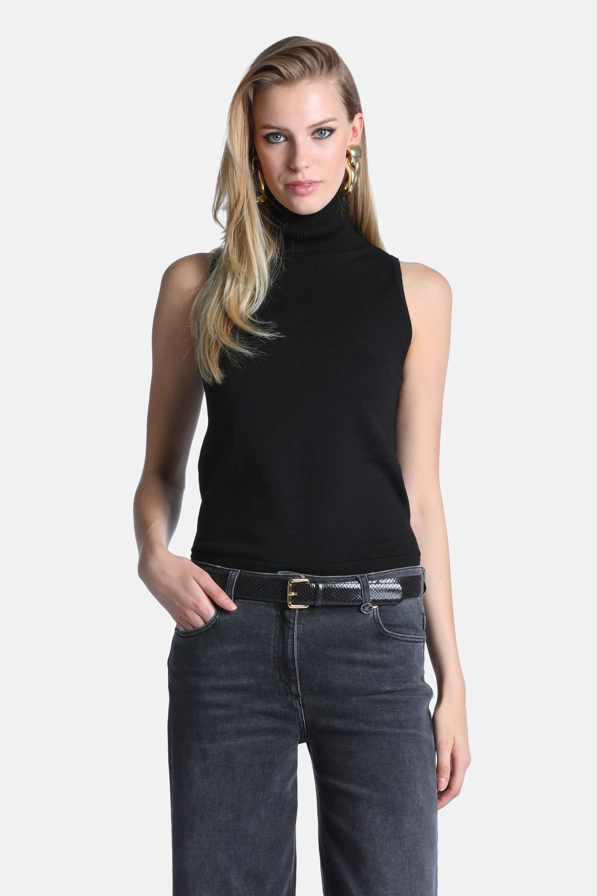 Luisa Spagnoli Nero Women Malu Sleeveless Pure Wool Sweater - Fashion Show SKU: MALU_0101 Image 04