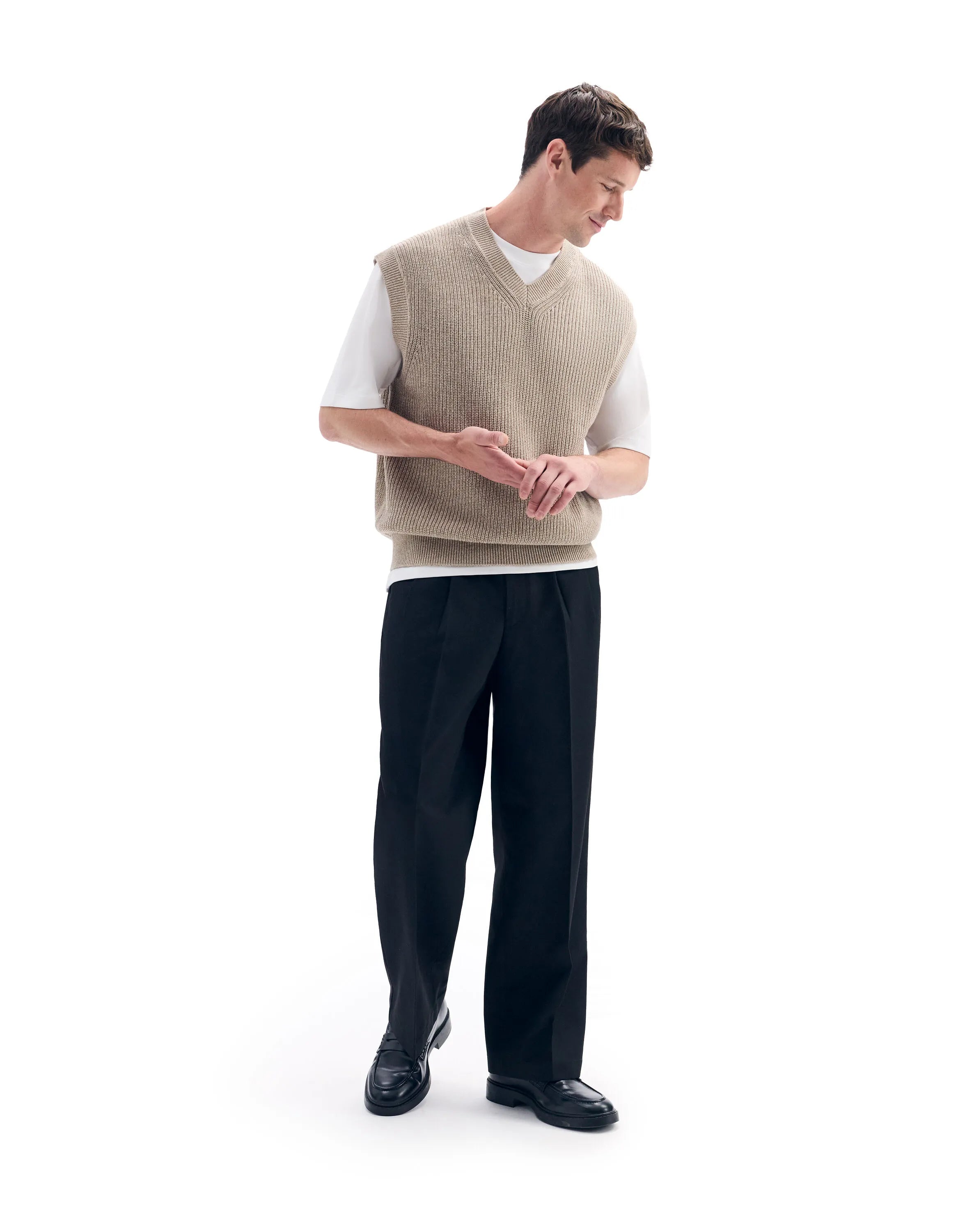 Celio_Beige Humus_100% Cotton Pearl Knit V-Neck Sweater_MEAUSTI_BEIGE HUMUS_05
