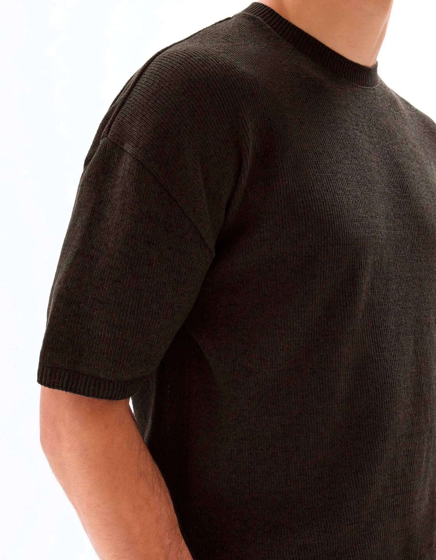 Celio_Carbone_Boxy Crew Neck Mesh T-Shirt_MECHENI_CARBONE_04