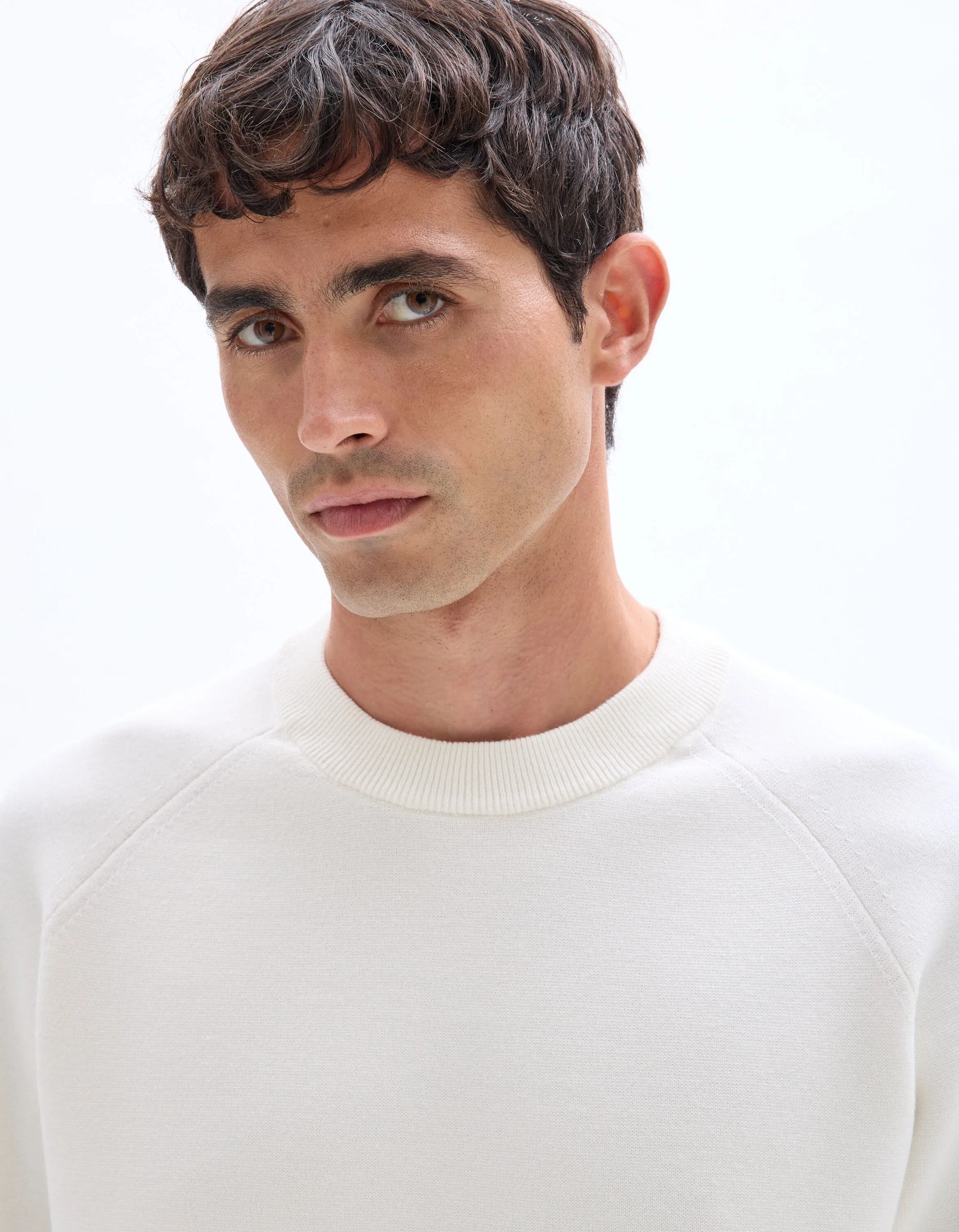 Celio_White_Plain Cotton Blend Crew Neck Sweater - Beige_MECLOTHILD_ECRU_04