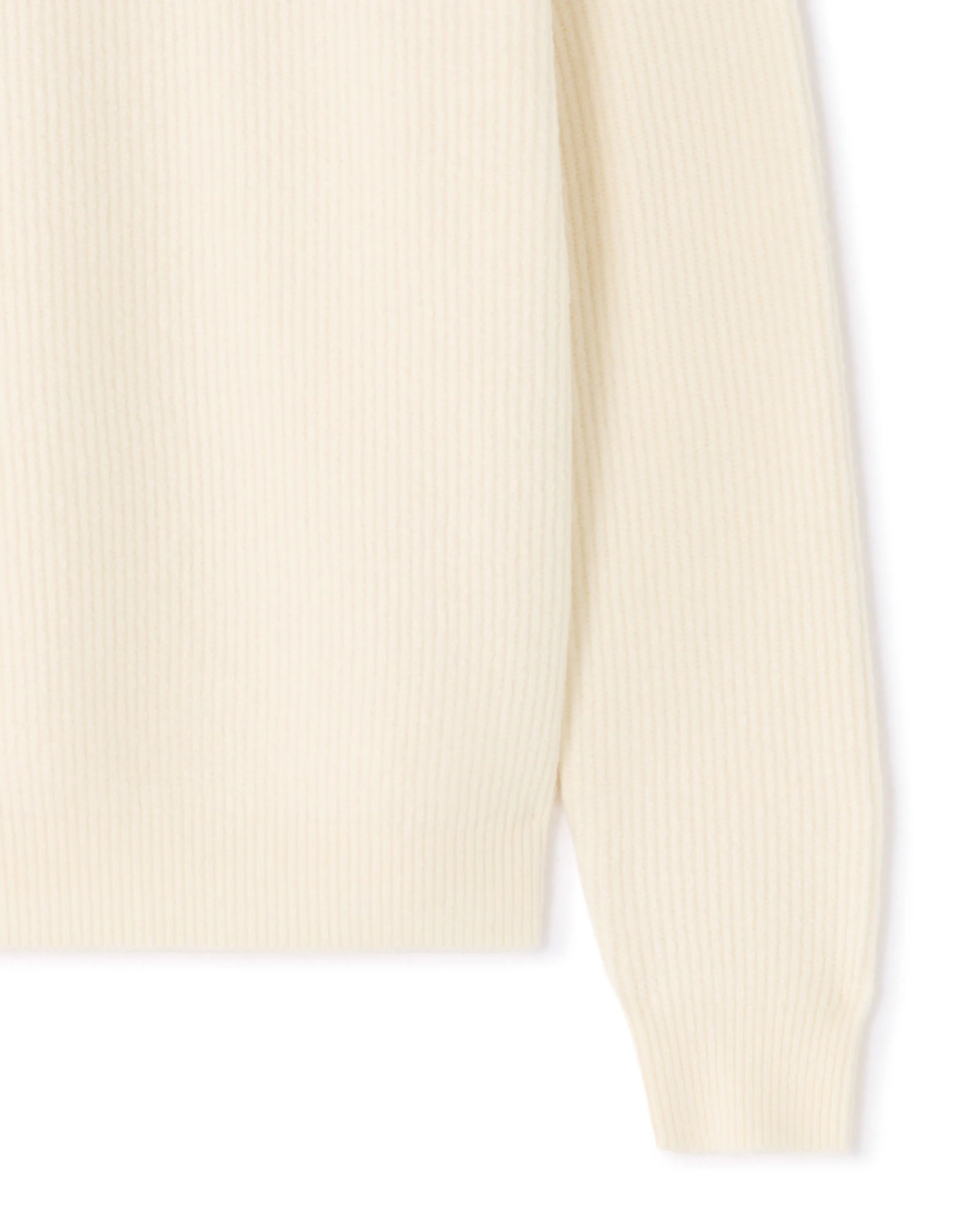 Celio_White_Round Neck Sweater in Fancy Pearl Knit - Ecru_MECOMFY_ECRU_06