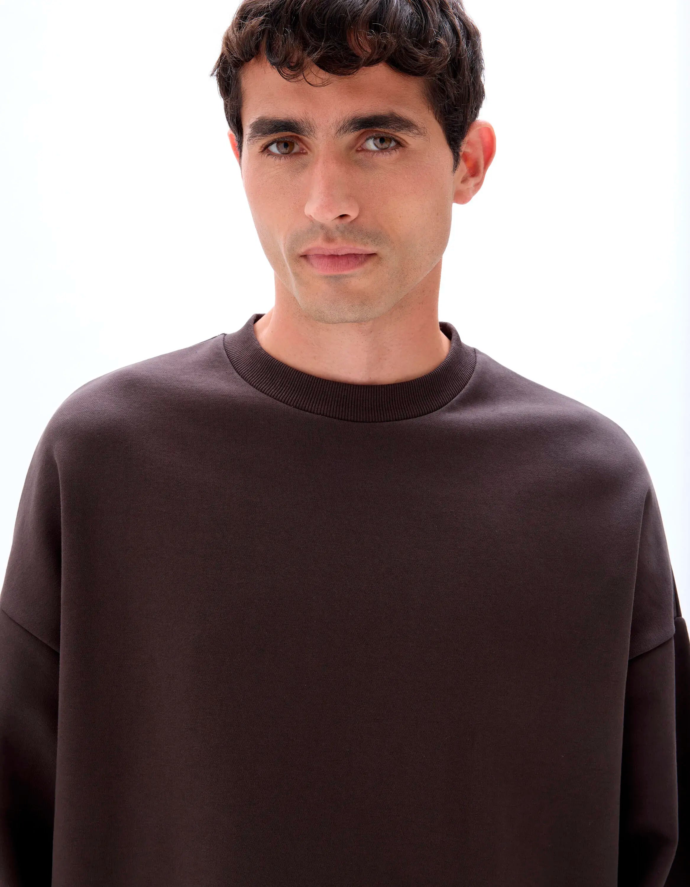 Celio_Faux Noir_Oversized Crew Neck Sweatshirt_MEHIVY_FAUX NOIR_04