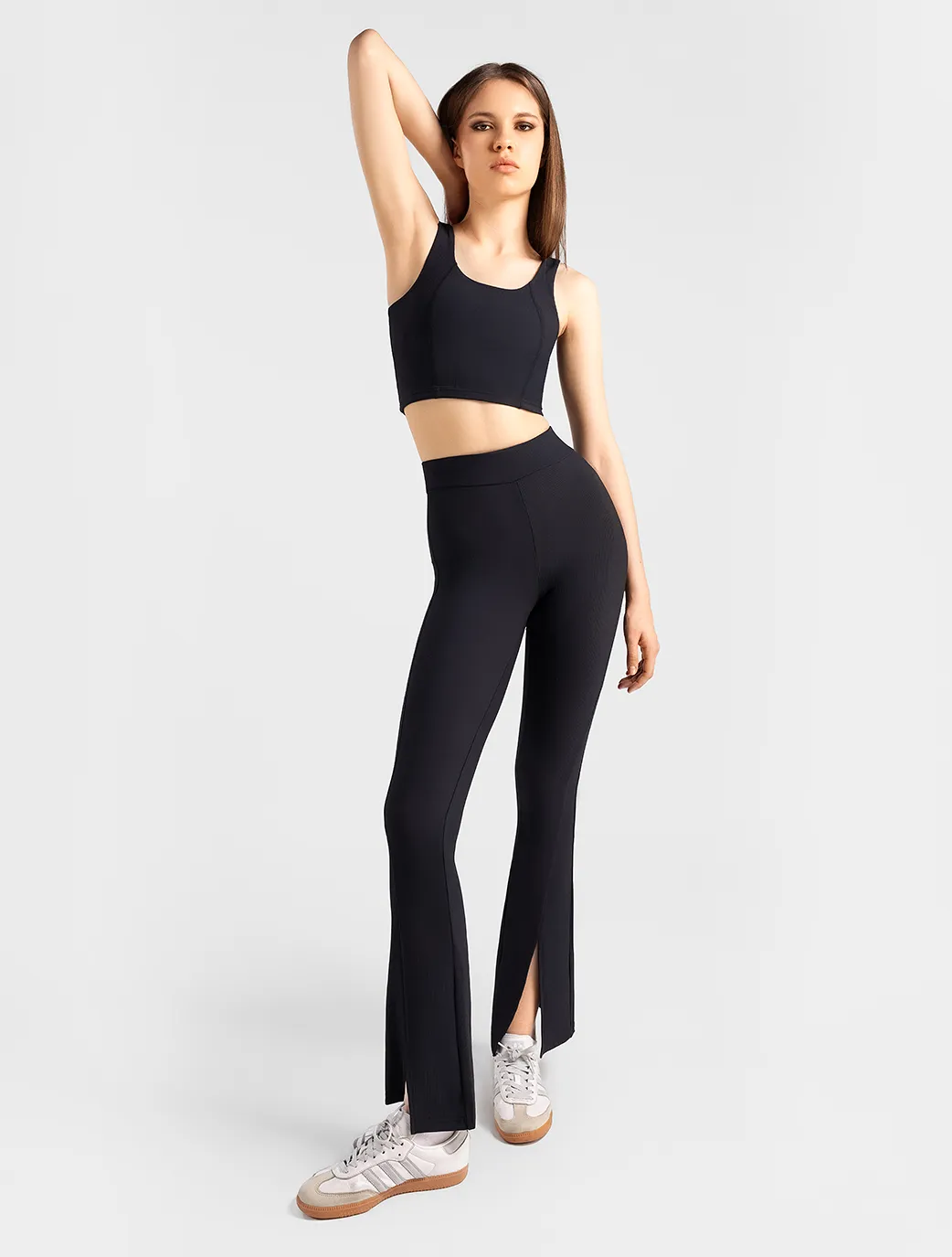 Marie France_Black_Momentum Legging_MF010639_Black_02