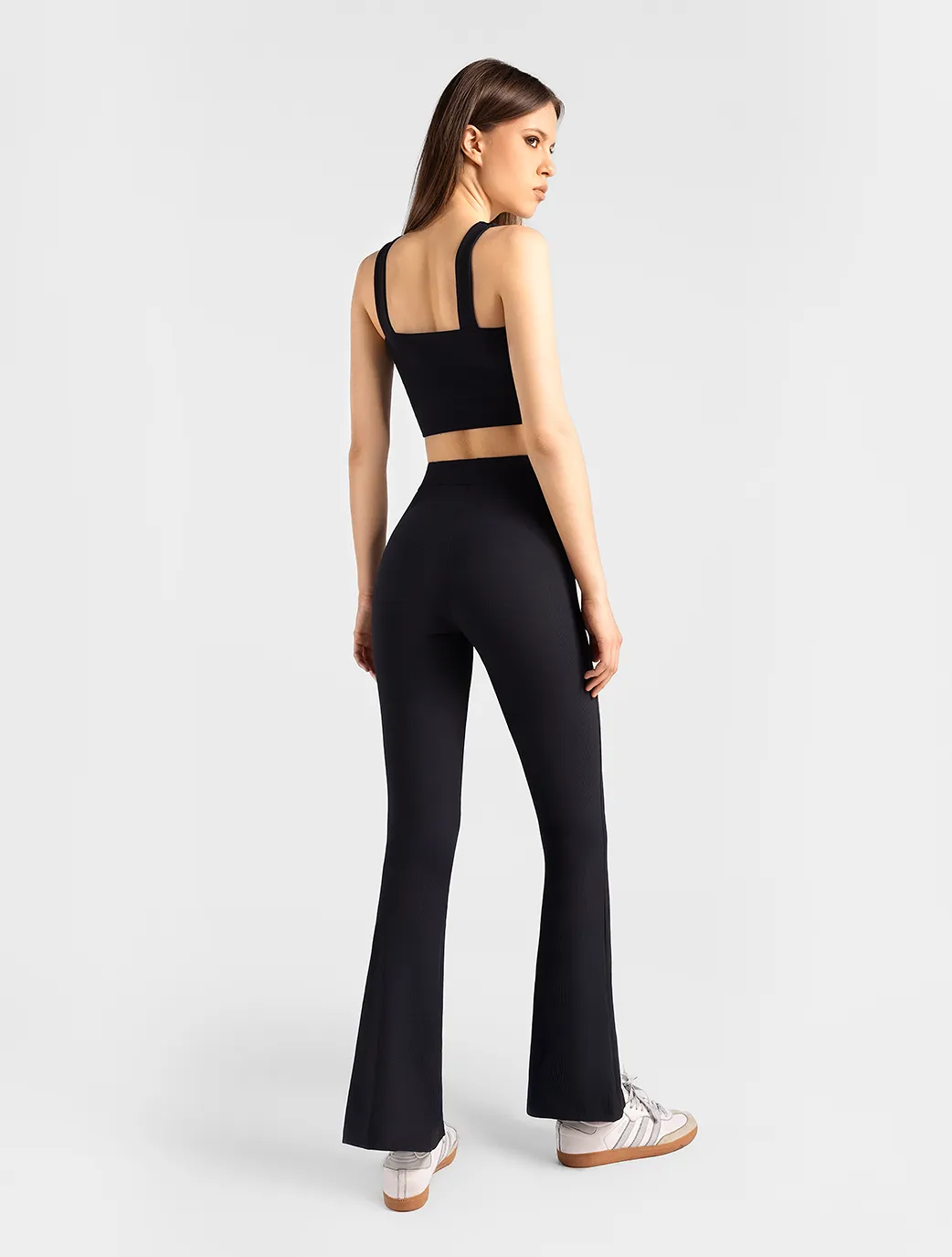 Marie France_Black_Momentum Legging_MF010639_Black_04