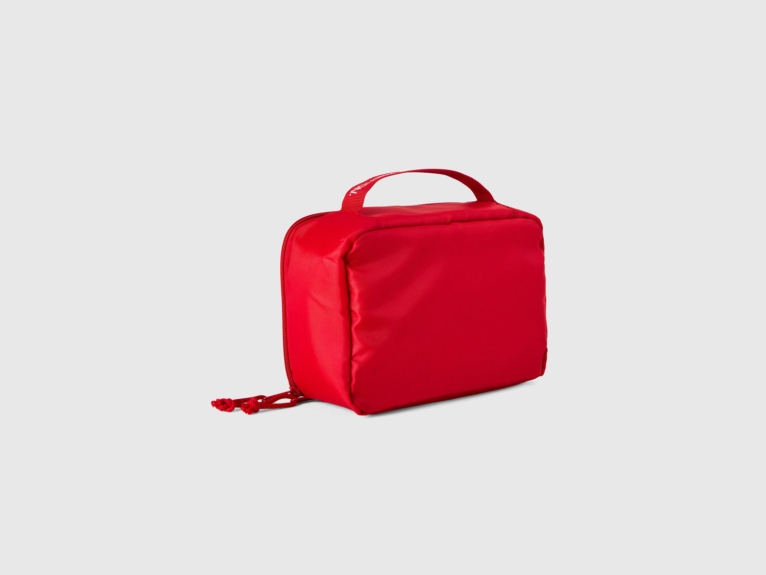 Red Travel Toiletry Bag with Hook_MGIT0251X_29L_02