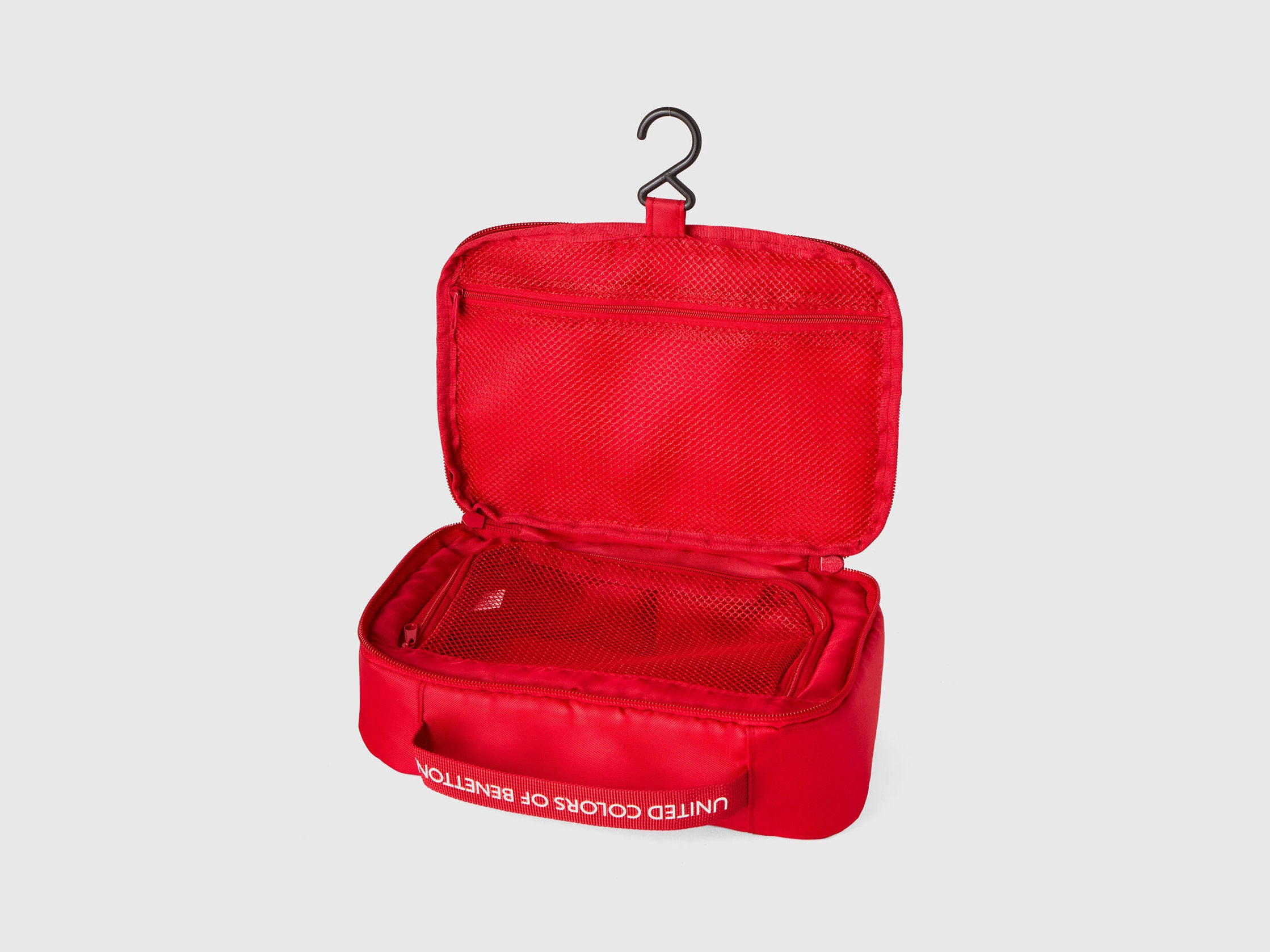 Red Travel Toiletry Bag with Hook_MGIT0251X_29L_03