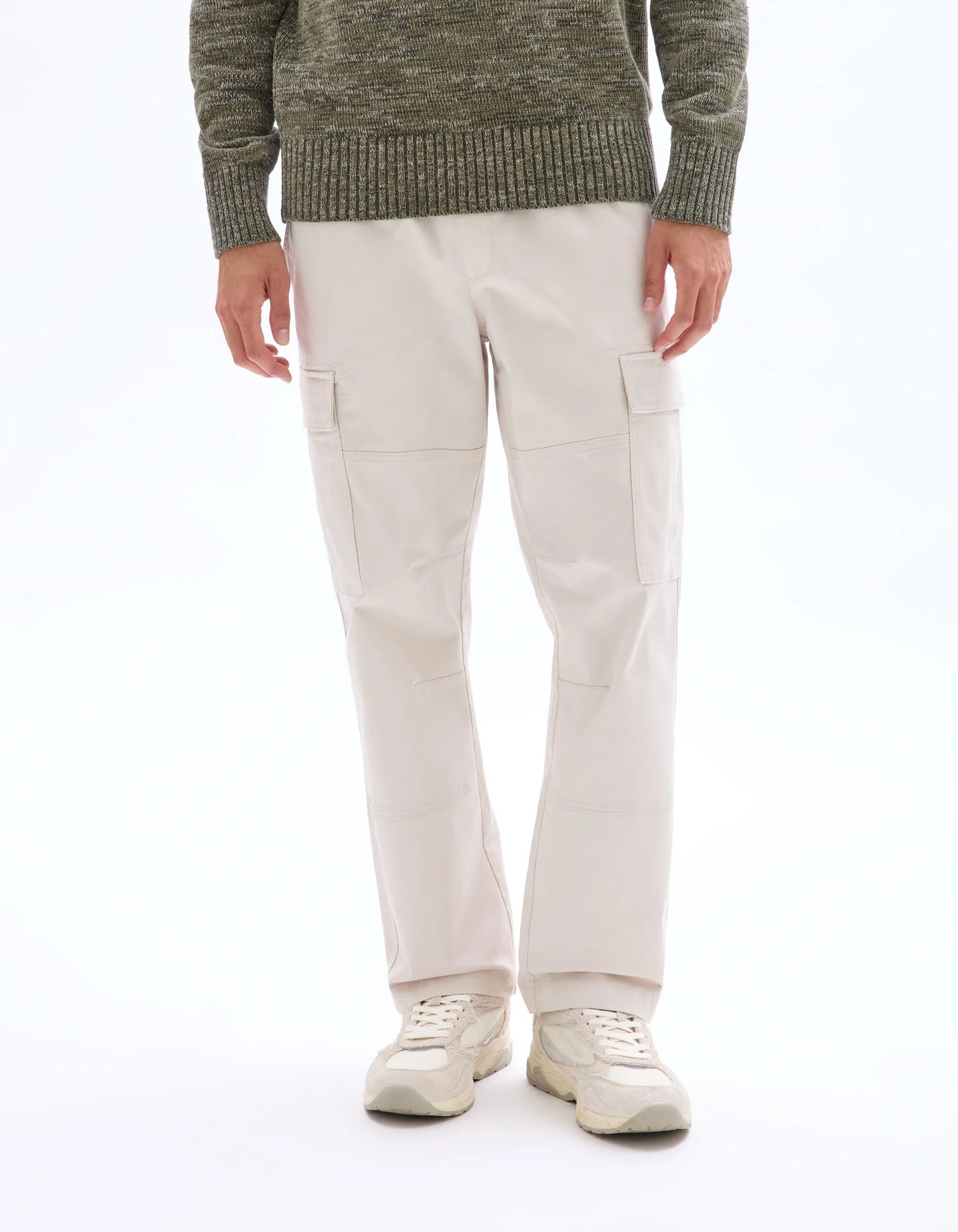 Celio_Ecru_Straight Stretch Cotton Cargo Pants_MOCADROI_ECRU_01