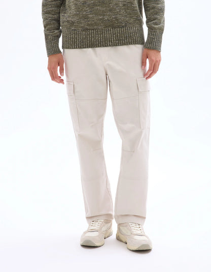 Celio_Ecru_Straight Stretch Cotton Cargo Pants_MOCADROI_ECRU_01