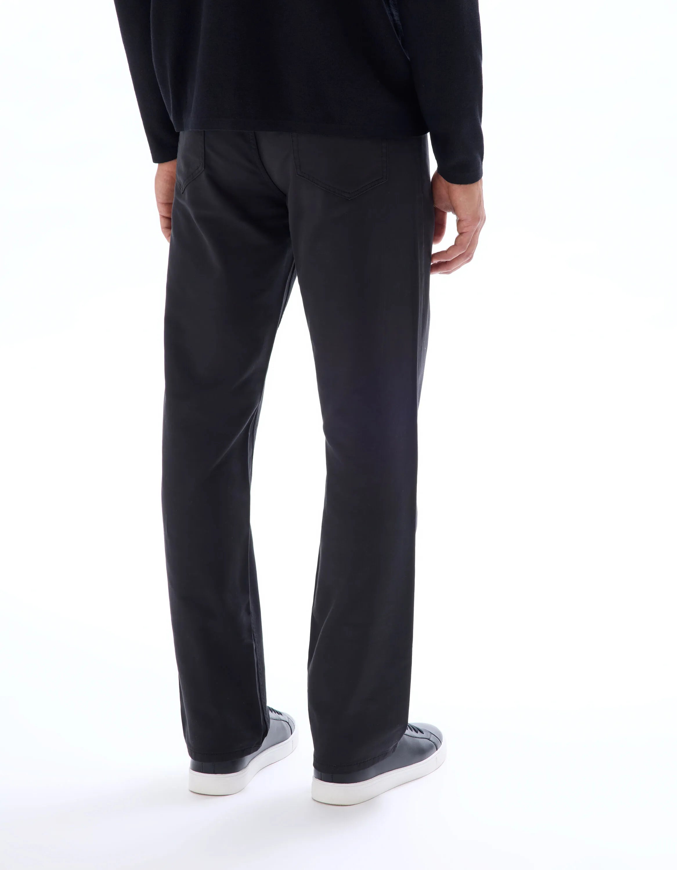 Celio_Noir_5-Pocket Straight Stretch Cotton Pants_MOFIVE_NOIR_03
