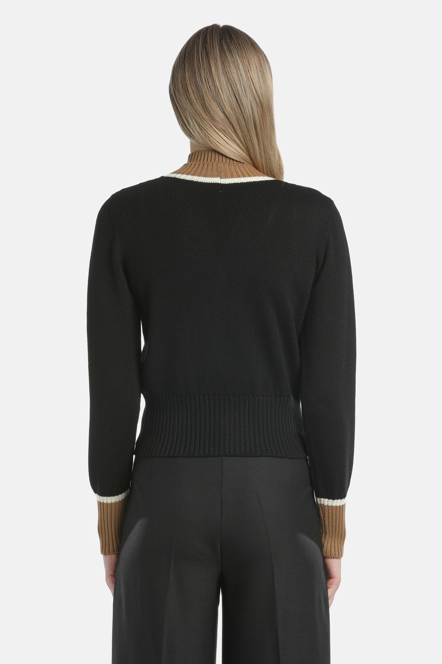 Luisa Spagnoli_Nero/Biscotto/Panna_Monoposto - Embroidered Cardigan_MONOPOSTO_0101 2246 0202_02